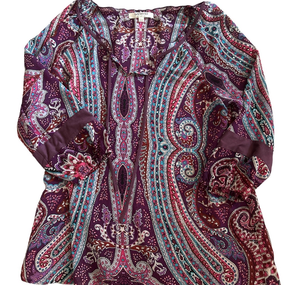 TANTRUMS LG MULTI COLORED SHEER LIGHT TOP 95% Polyester 5% Spandex